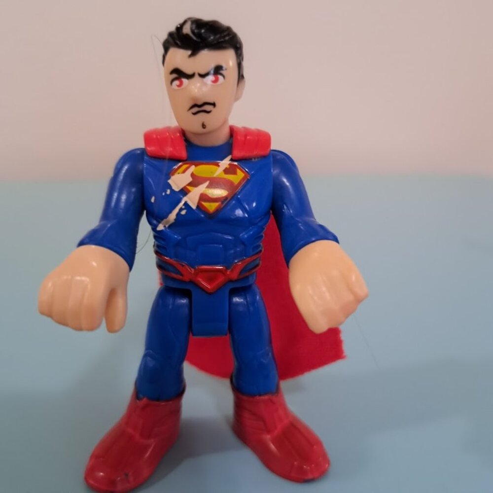 Imaginext DC Super Friends Doomsday SUPERMAN 3" figure with‎ red eyes